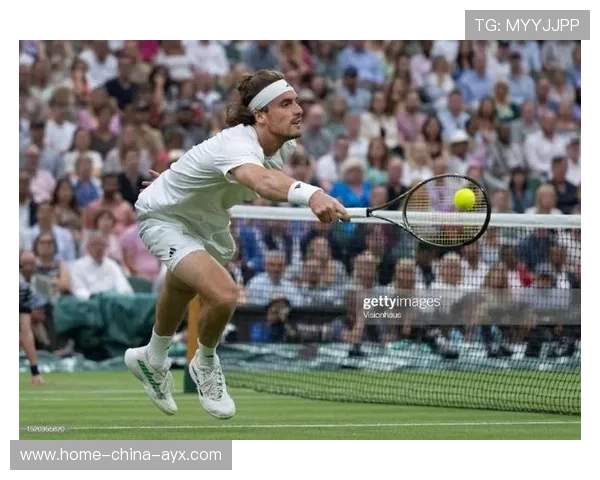 西西帕斯正手内角拉开巨大空间