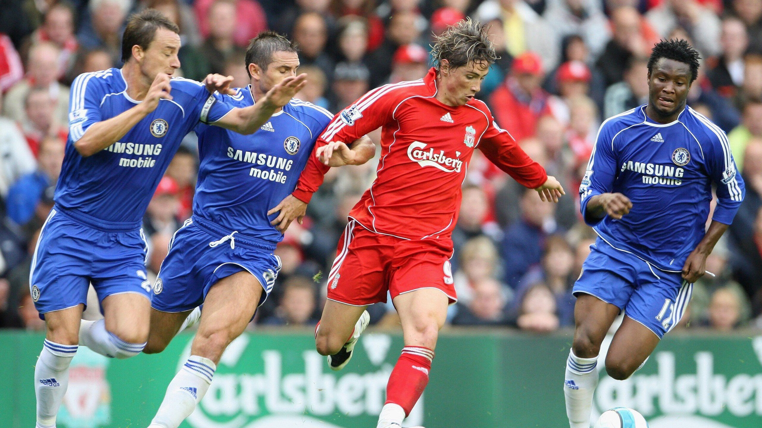 2016年第三轮：库里在关键战中三分绝杀，带领勇士差点翻盘成功，库里2016年西决超远三分是哪一场